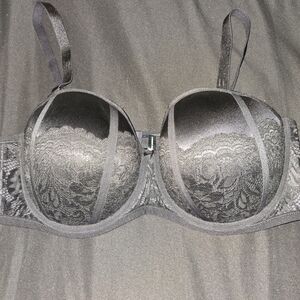 Torrid NWOT Black Lace Convertible Bra